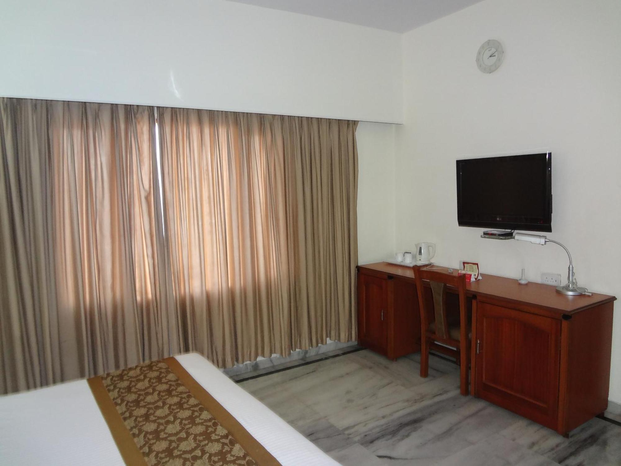 Daspalla Executive Court Visakhapatnam Esterno foto