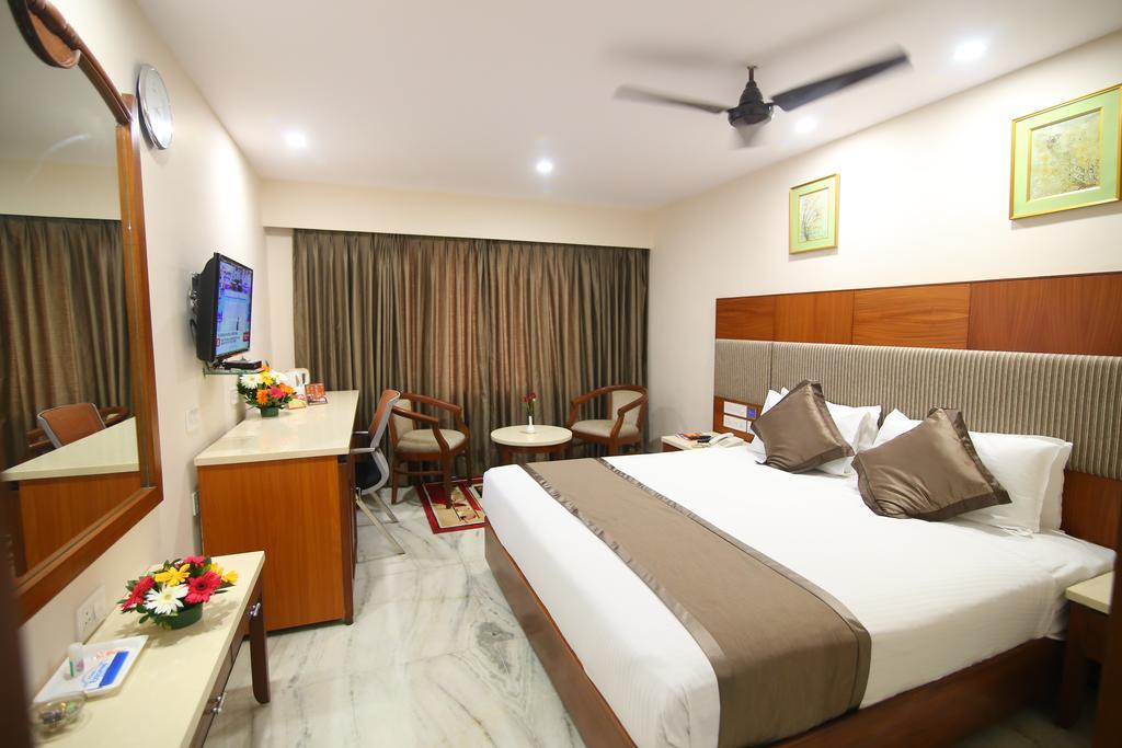 Daspalla Executive Court Visakhapatnam Esterno foto